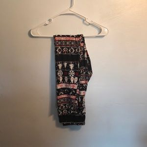 Winter pattern leggings
